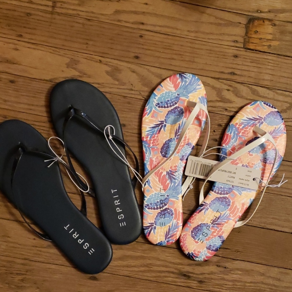 Spirit flip flops twin pack